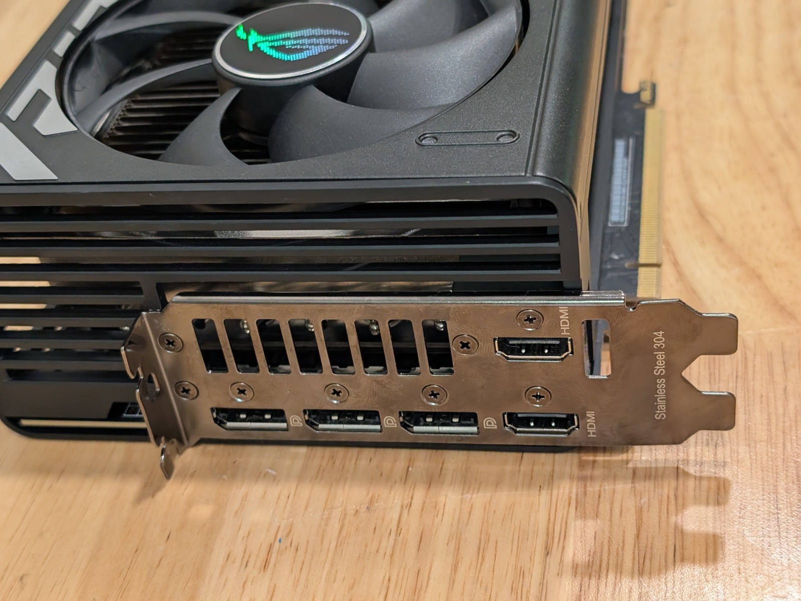 PREMIUM OFFER ASUS ROG Strix G - Rtx 4090 24Gb Gddr6X recension och pris